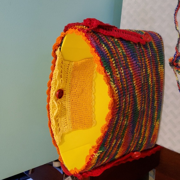 String Tote Shoulder Bag - Picture 3 of 8